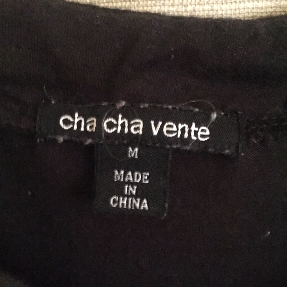 Flowy Black Top with Chains, Size: M - Picture 8 of 8